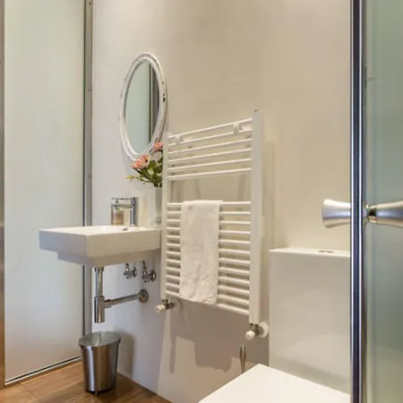 5 Rooms Apartment For 7 People Near Coloseum